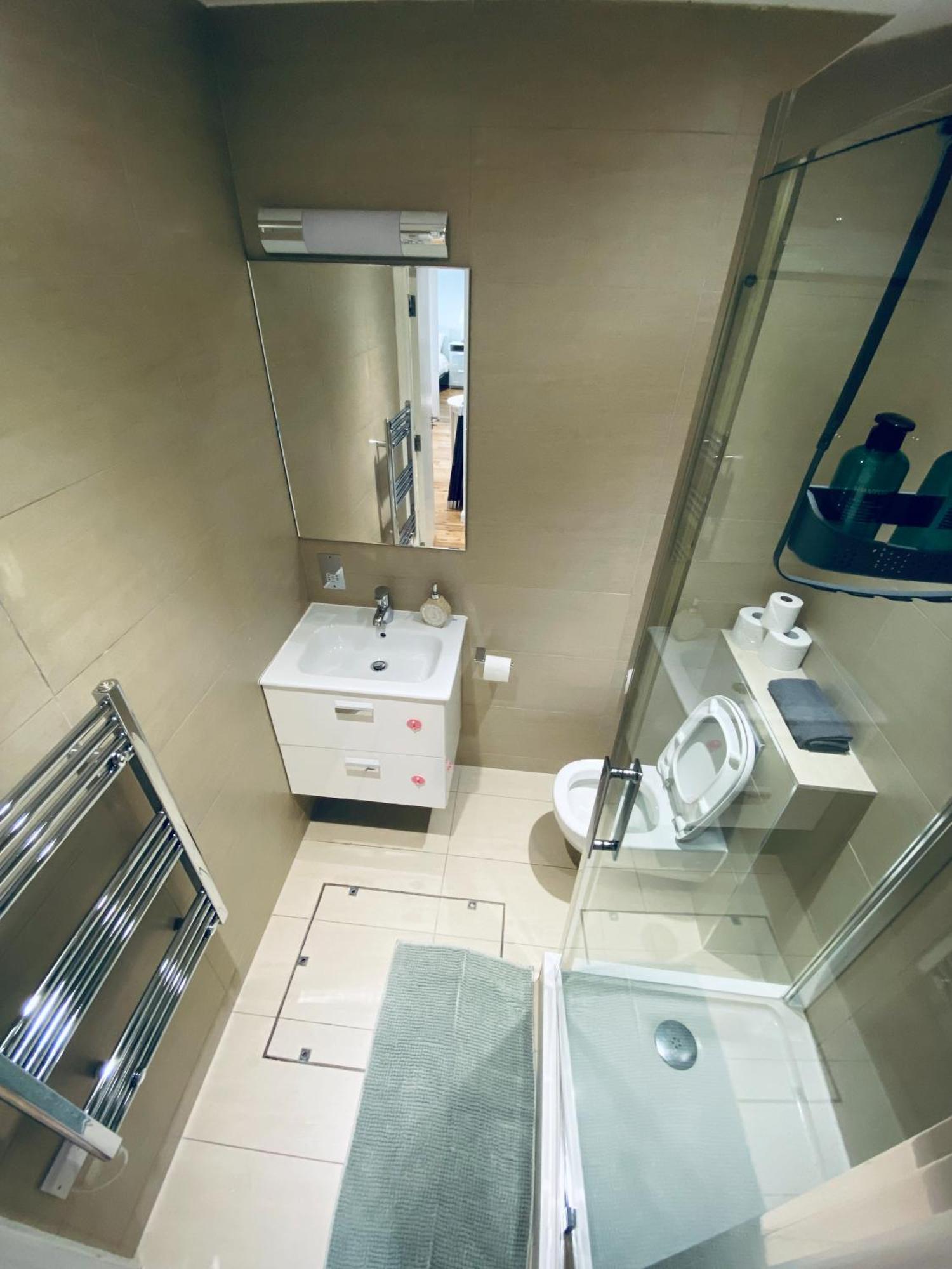 2 Bedroom Flat - 2 Bath - 15 Min Camden Town London Exterior foto